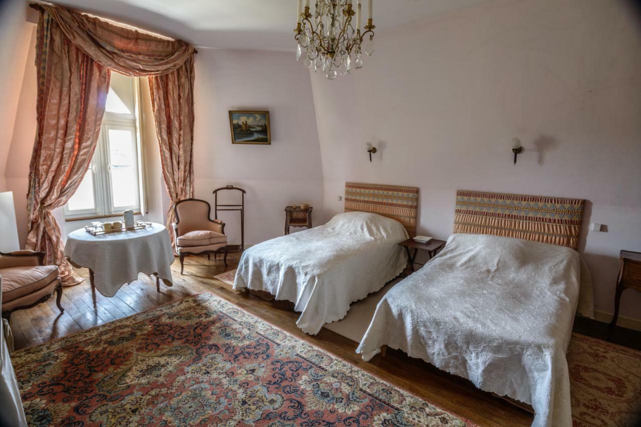 Vila Manoir De La Chouanniere Montreuil-sur-Maine Exteriér fotografie